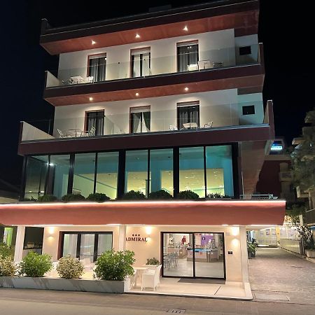 Hotel Admiral Μπελάρια-Ιτζέα Μαρίνα Εξωτερικό φωτογραφία